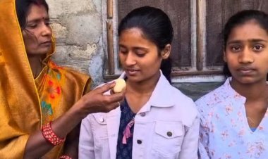 स्कूल से लौटने के बाद यूट्यूब से ट्यूशन कर हल किए सवाल, बिहार टॉपर अंशु की कहानी कर देगी हैरान