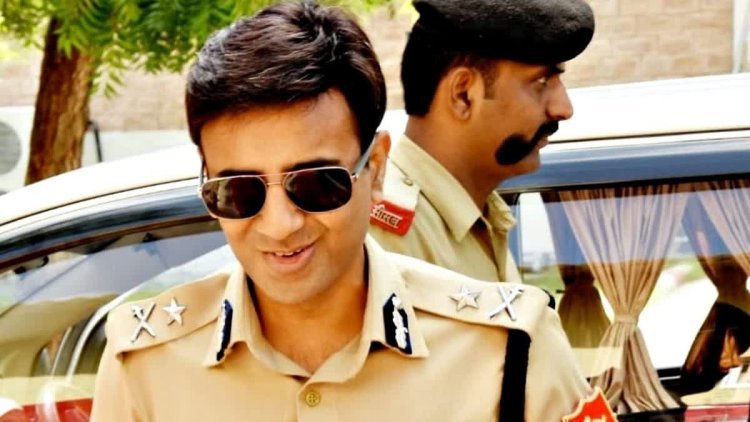 'खाकी' वेब सीरीज वाले IPS अमित लोढ़ा का प्रमोशन, नीतीश सरकार ने बनाया ADG