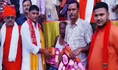 भीषण गर्मी में बिहार के खेल मंत्री ने बांट दिए 600 कंबल