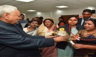 JDU नेत्री के हाथ और सीने में मारी गोली,बदमाशों ने की 2 राउंड फायरिंग, सीने में फंसी बुलेट