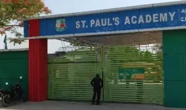 स्कूल की महिला सफाई कर्मी से रेप, विकलांग शिक्षक पर आरोप