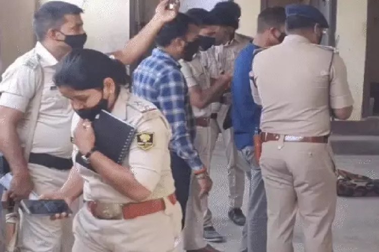 होटल में फंदे से लटका मिला प्रेमी-प्रेमिका का शव; शादी के खिलाफ थे परिजन