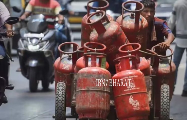 महंगी हुई रसोई गैस, LPG गैस सिलेंडर के दाम में 50 रुपये की बढ़ोतरी