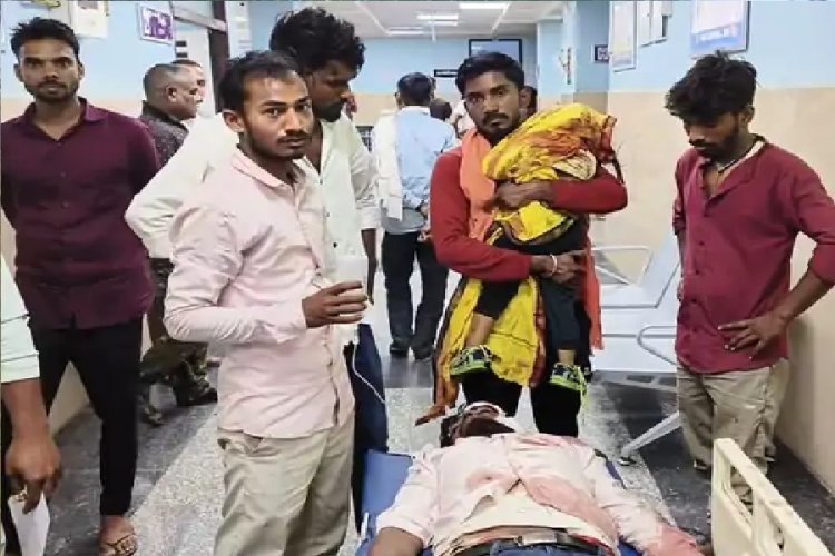 भोजपुर में ट्रक में बाइक टकराने से बच्ची की मौत