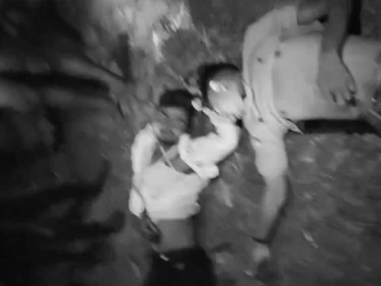 BEO की गाड़ी ने तीन युवकों को रौंदा, टक्कर के बाद बाइक में लगी आग