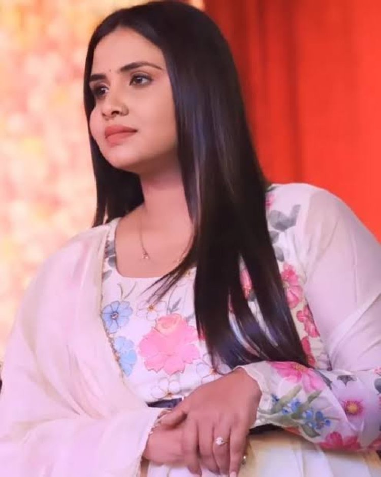 भोजपुरी गायिका अनुपमा यादव पर मामला दर्ज, पैसे लेकर कार्यक्रम नहीं करने का आरोप