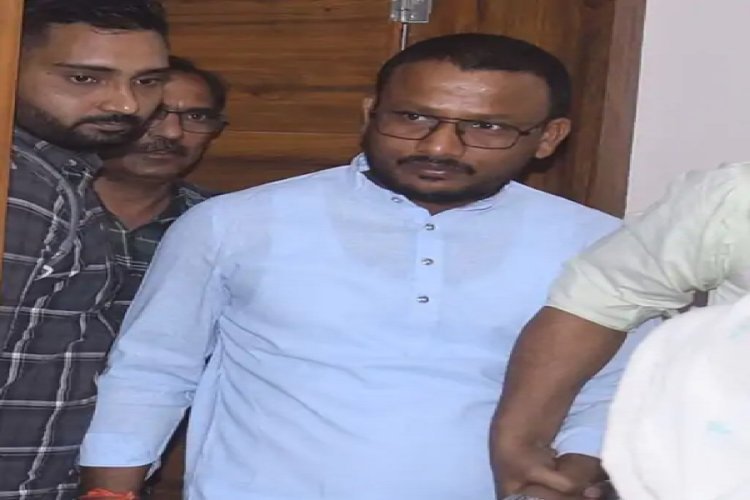 पहली बार रिश्वत लेते विधायक गिरफ्तार, बीएपी MLA ने लिए 20 लाख