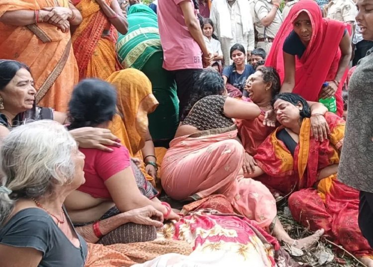 एक ही परिवार के 3 लोगों की गोली मारकर हत्या