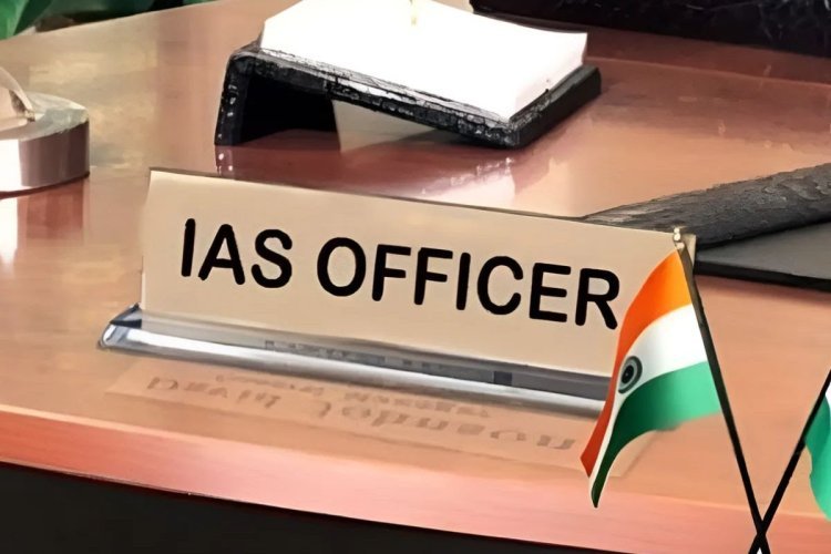 बिहार में 17 IAS का ट्रांसफर, बदले गए पटना के डीएम, चंद्रशेखर को मिली नई जिम्मेदारी