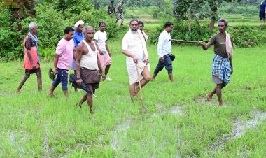 मुख्यमंत्री हेमंत सोरेन ने खेतों में जाकर किसानों से की बातचीत, कहा-किसान खुशहाल होगा तो राज्य समृद्ध होगा