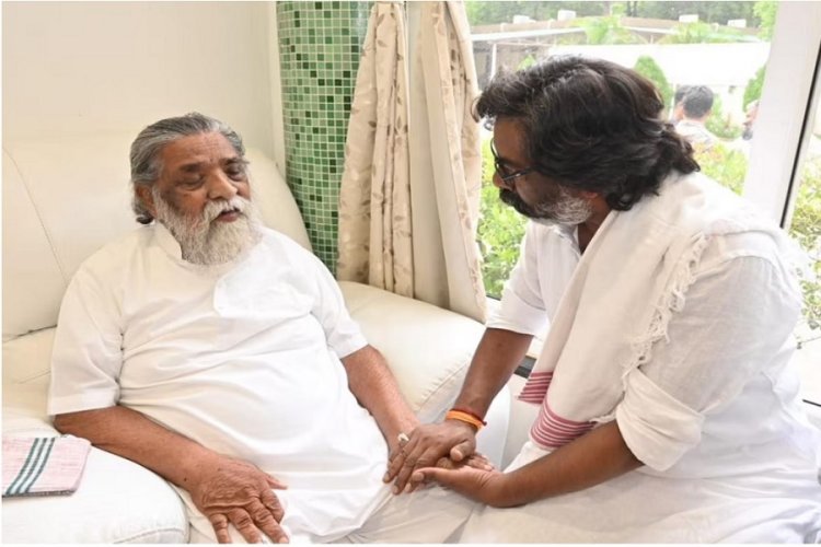 विश्व आदिवासी दिवस पर मुख्यमंत्री हेमंत सोरेन ने दिशोम गुरु को दी श्रद्धांजलि, कहा- बाबा हमारे मार्गदर्शक थे, रहेंगे