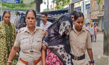 साहिबगंज से संदिग्ध आतंकी हमीम मंडल की गर्लफ्रेंड अर्पिता सरकार गिरफ्तार, बंगाल ले गई STF टीम