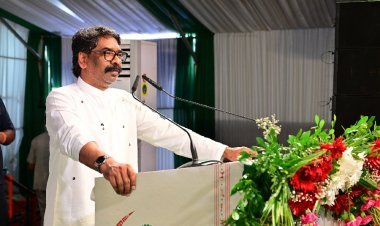CM हेमंत सोरेन बोले : “छात्रों की बात, छात्रों के साथ”, पारदर्शी और निष्पक्ष परीक्षा व्यवस्था सरकार की सर्वोच्च प्राथमिकता